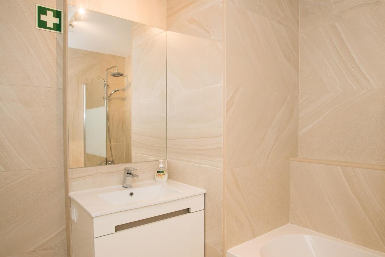 Two Bedroom Stylish Central Tavira Apartment. Kültér fotó
